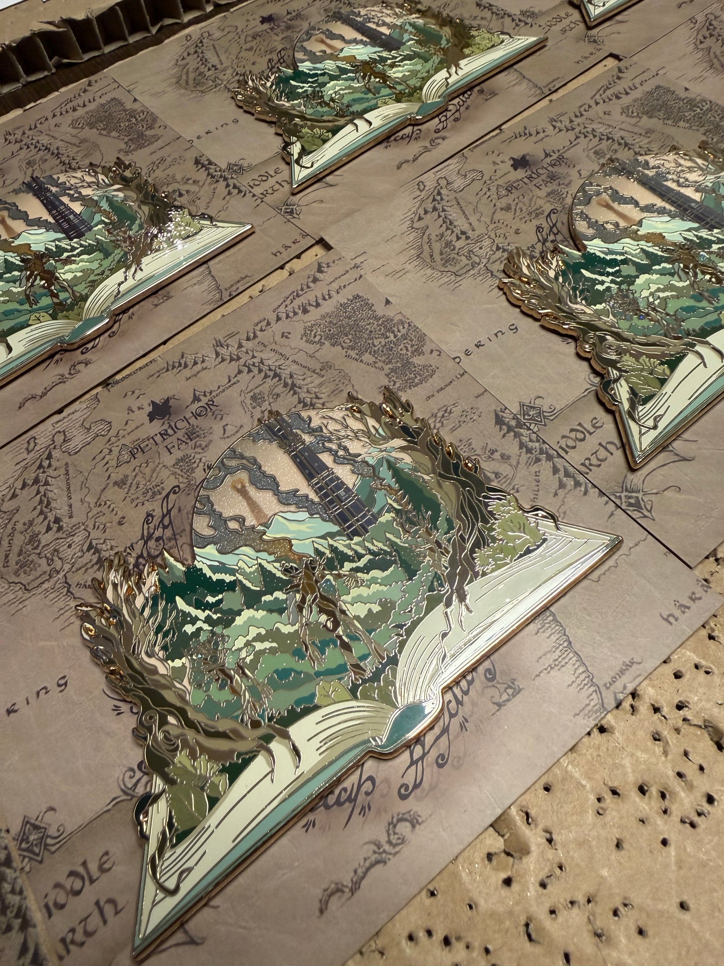 TTowers - Book Series - In-Hand Drop