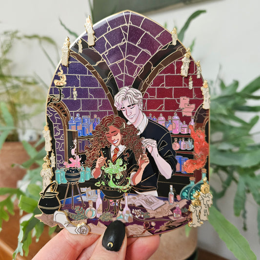 Dramione Potions Lab In-Hand