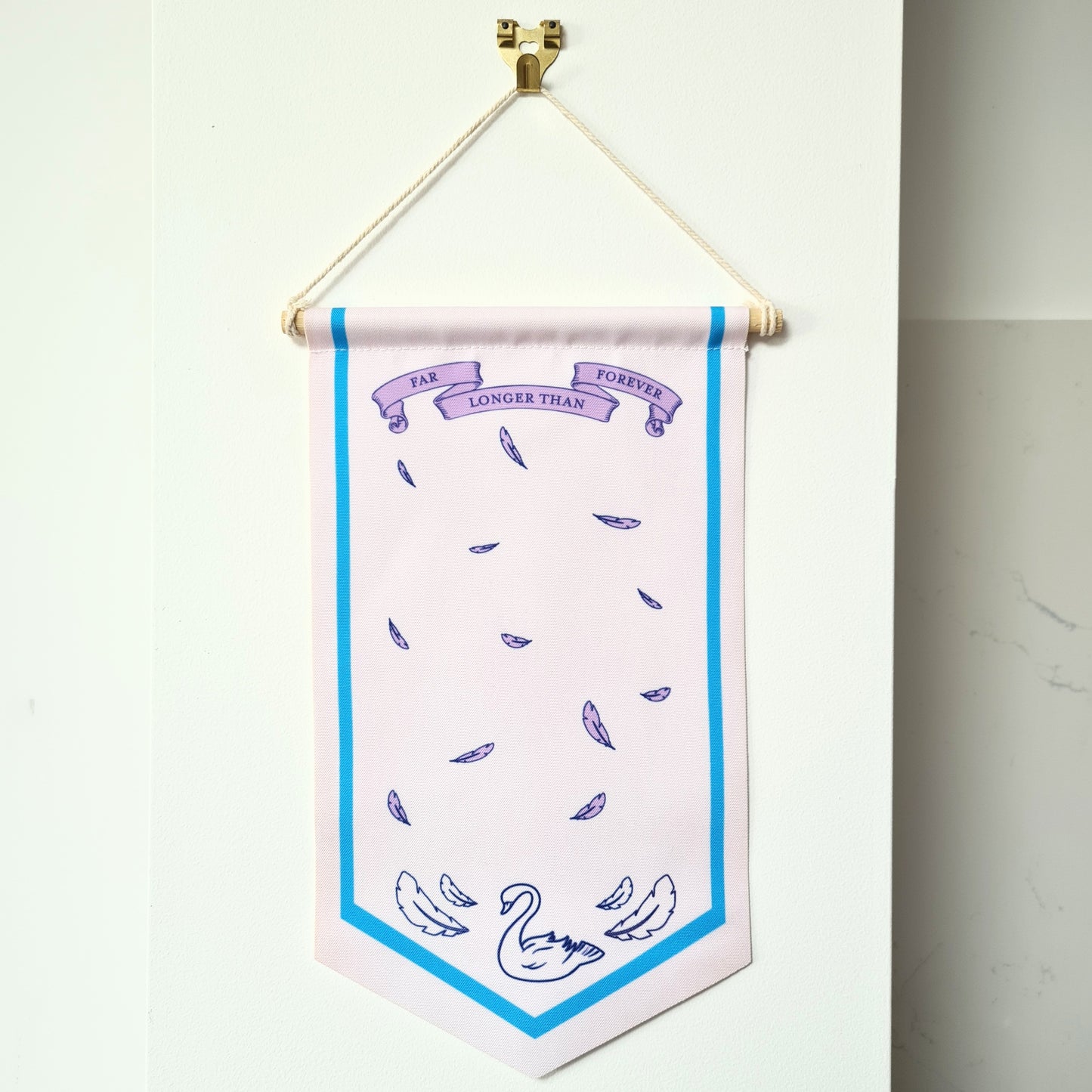 Canvas Pin Banner - Swan